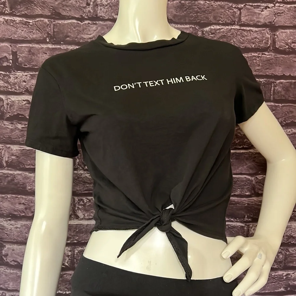 H&M Don’t Text Him Back Tie Front T-shirt, Small - Picture 3 of 6